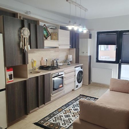 Apartament Castelul Bran Râmnicu Vâlcea المظهر الخارجي الصورة