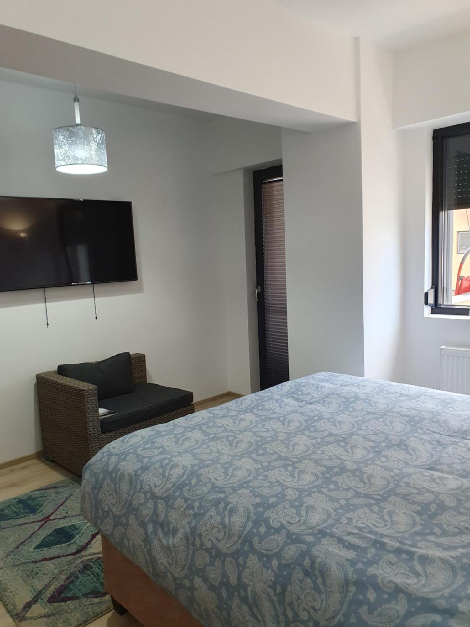 Apartament Castelul Bran Râmnicu Vâlcea المظهر الخارجي الصورة